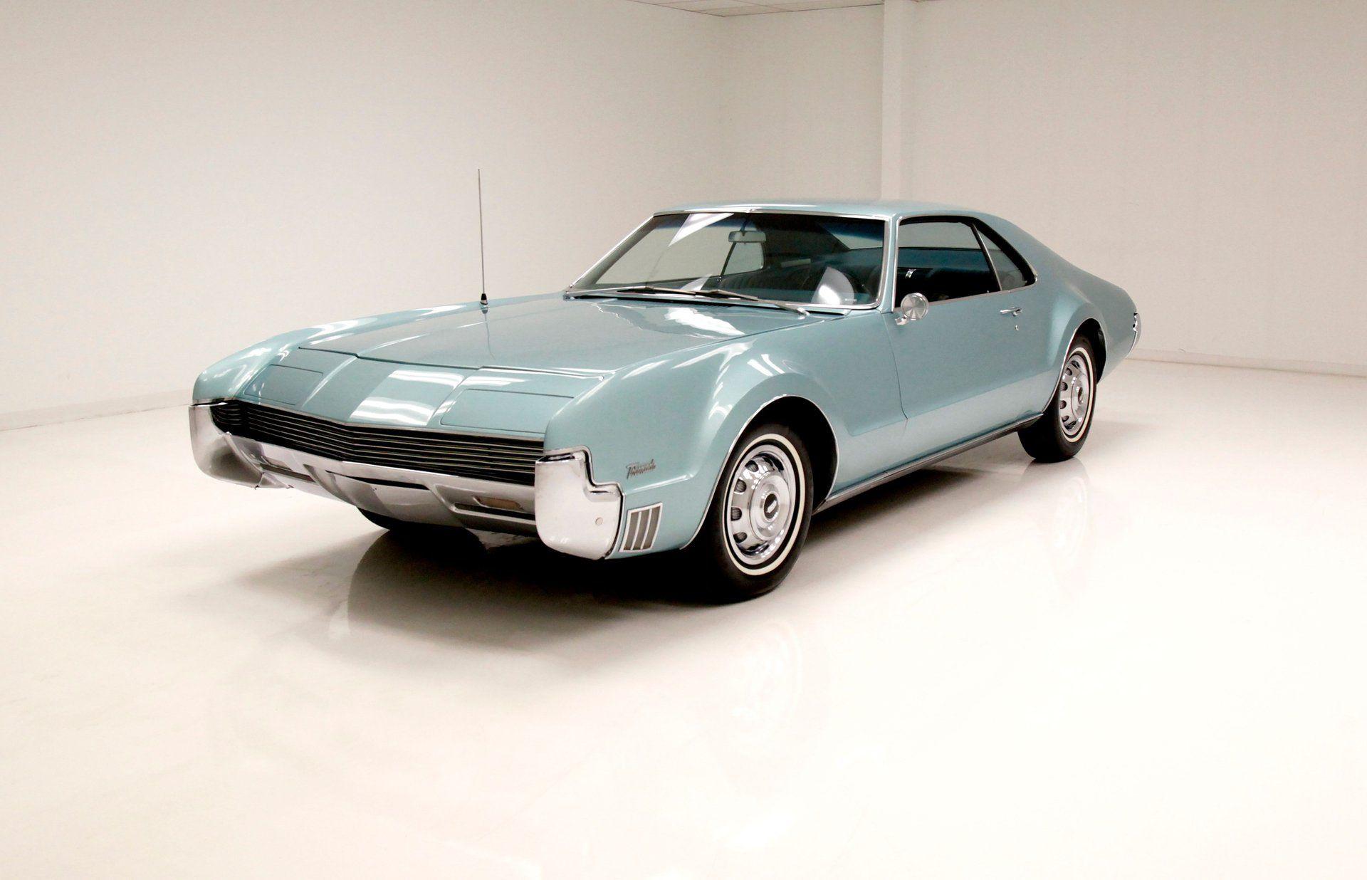 1966-oldsmobile-toronado-deluxe.jpeg