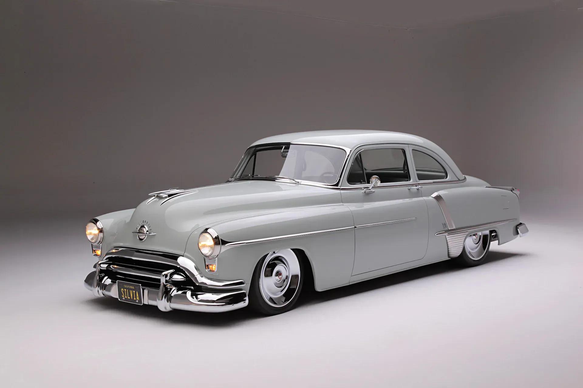 1951-oldsmobile-rocket-88.webp