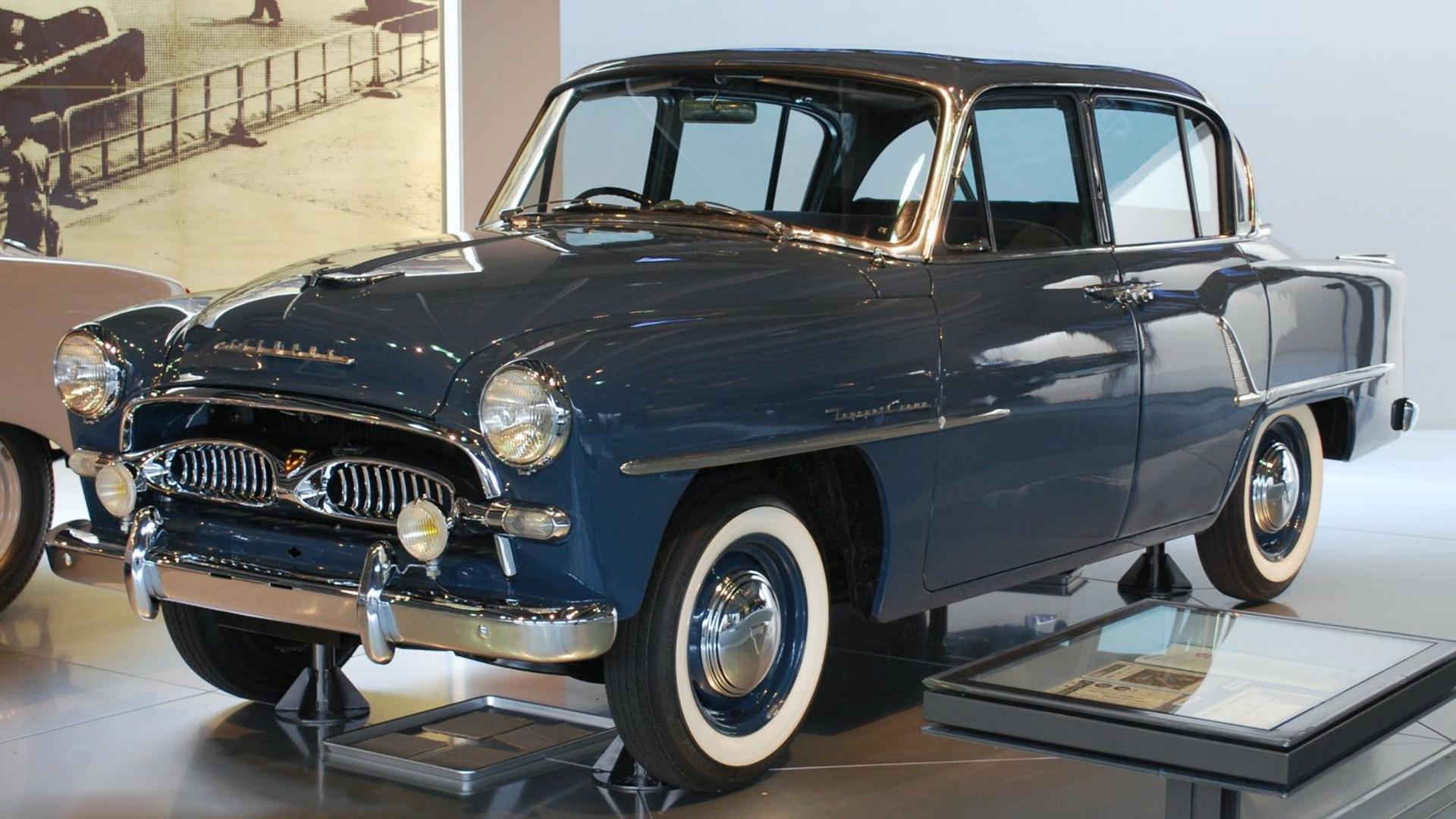 1955_Toyota_Crown.jpeg