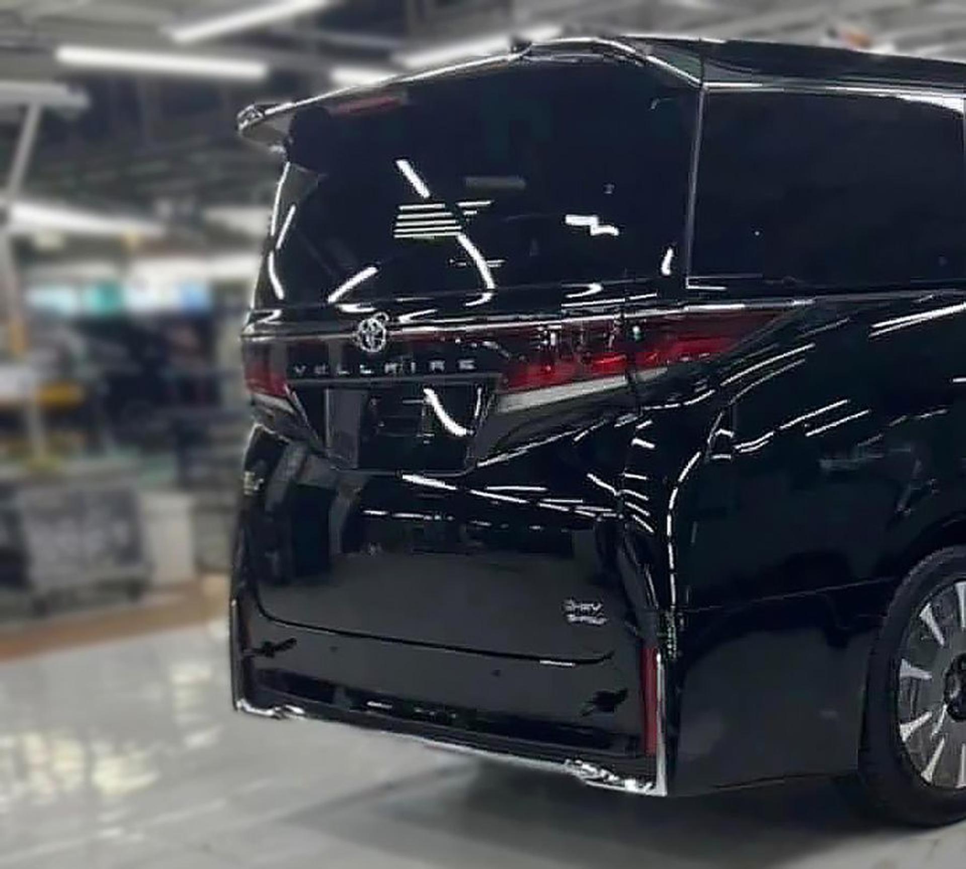 2023-toyota-alphard-4th-ngoai-that-4.jpeg