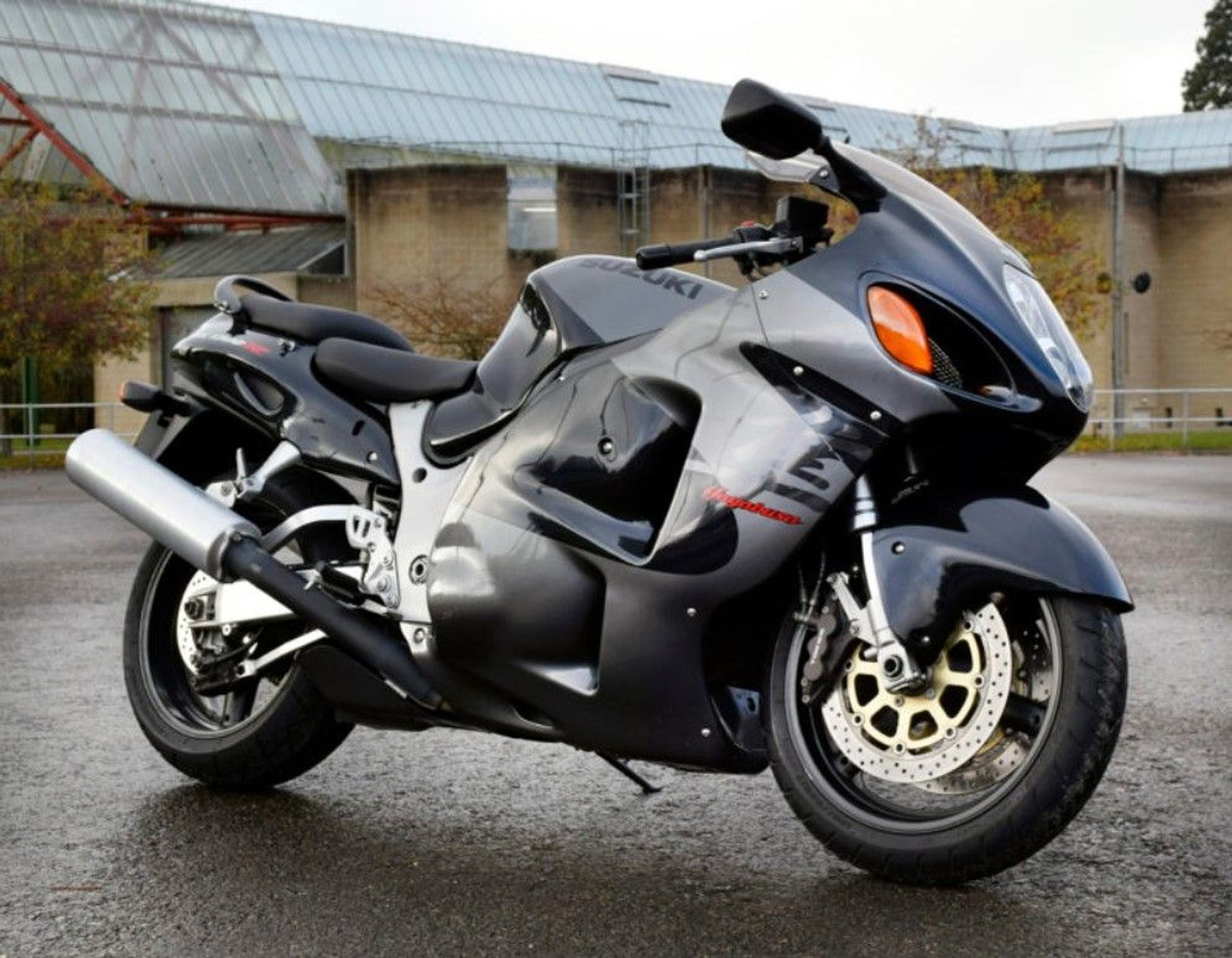 GSX1300R Hayabusa.jpeg