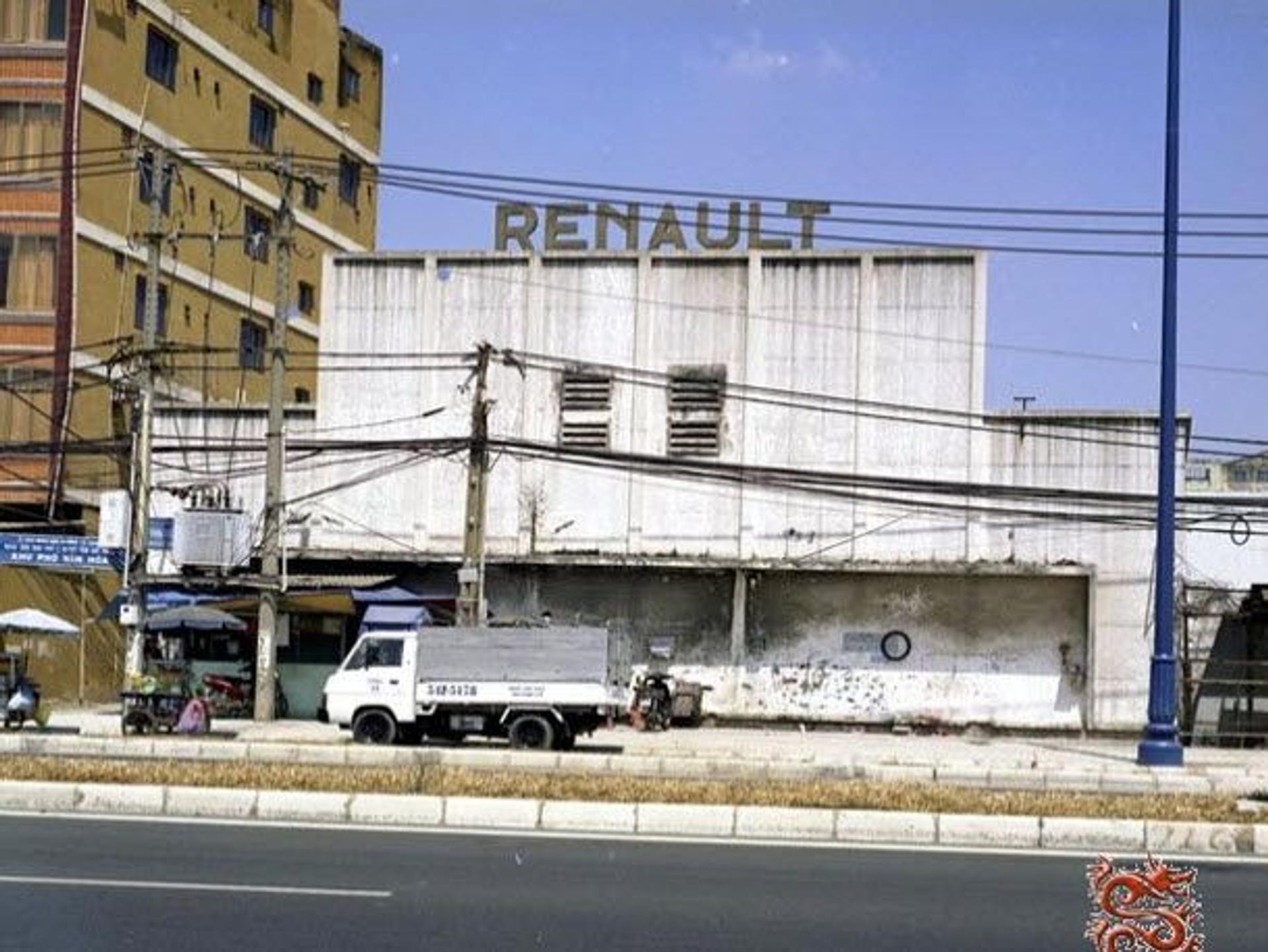 Garage Renault 231.jpeg
