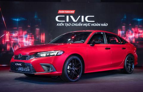 Honda Civic giảm giá 100 triệu đồng