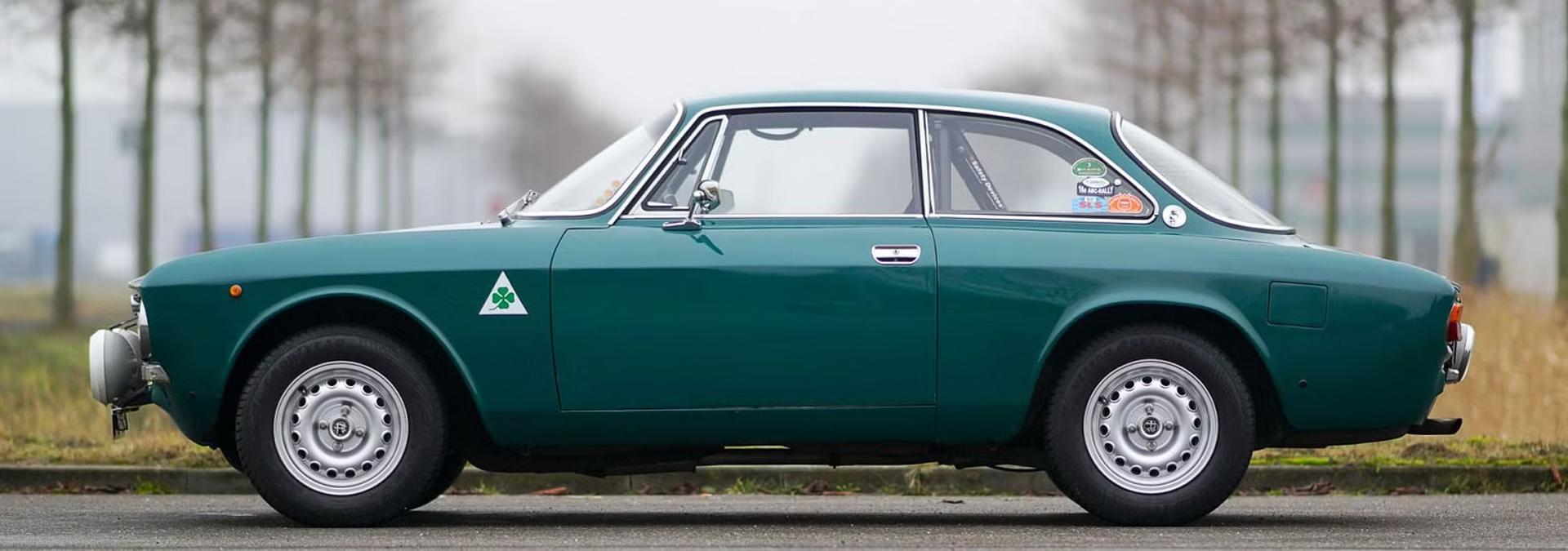 1971 Alfa Romeo 2000 GTV.avif