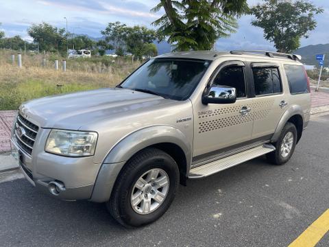 Trải nghiệm Ford Everest 2008 bản 2 cầu máy dầu, mơ ước một thời