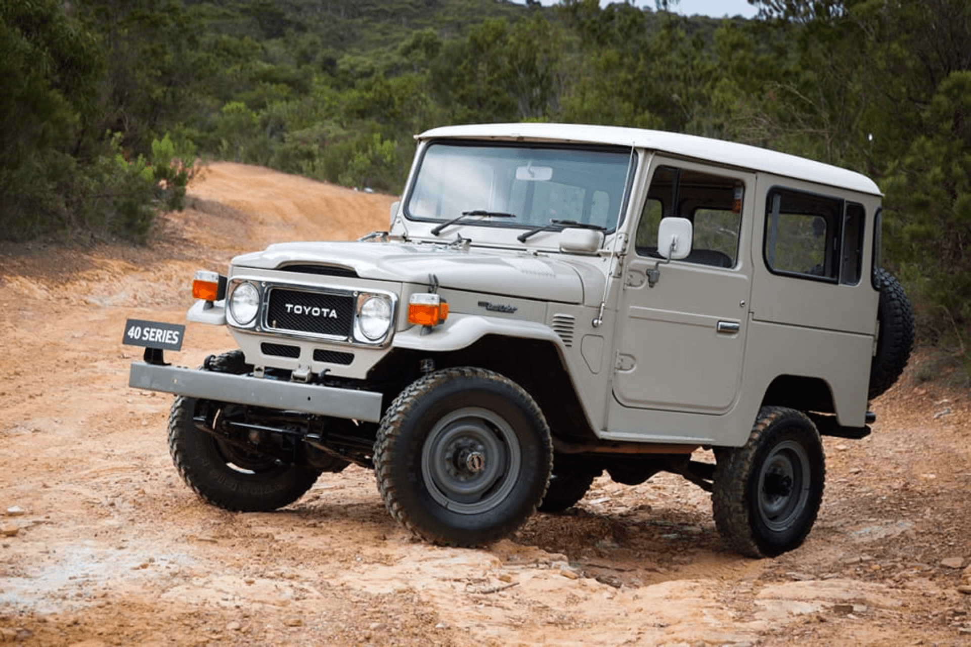 toyota-land-cruiser-fj40.png