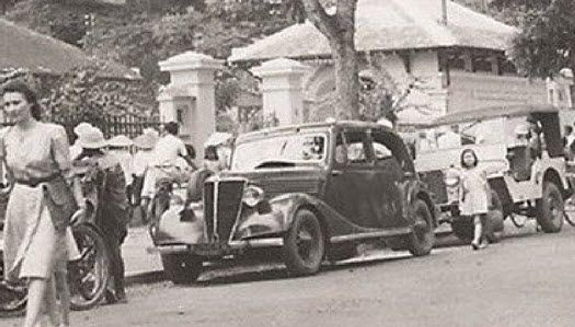 Renault Novaquatre mẫu YN2 1934jpeg.jpeg