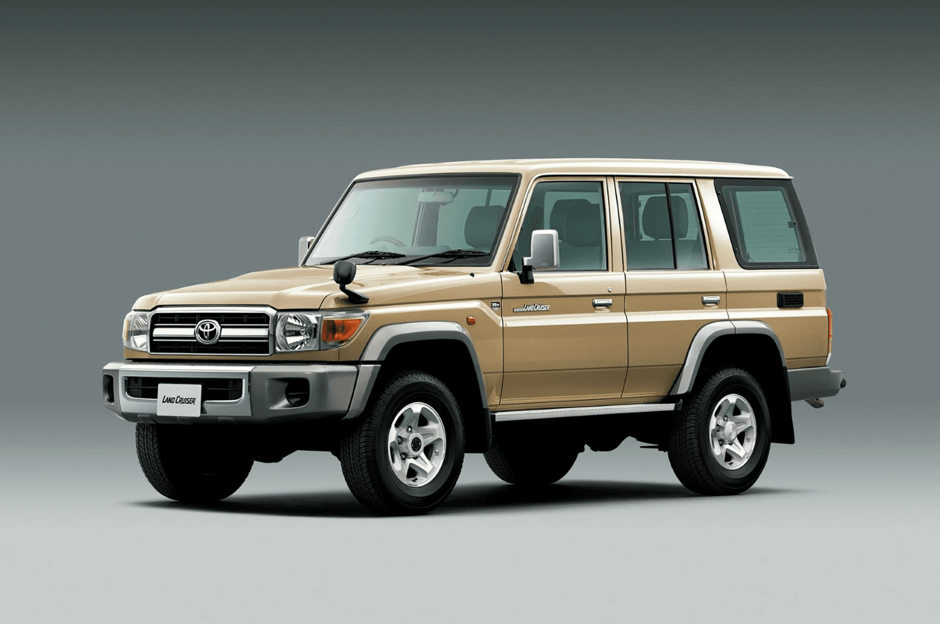 toyota-land-cruiser-70-1.png