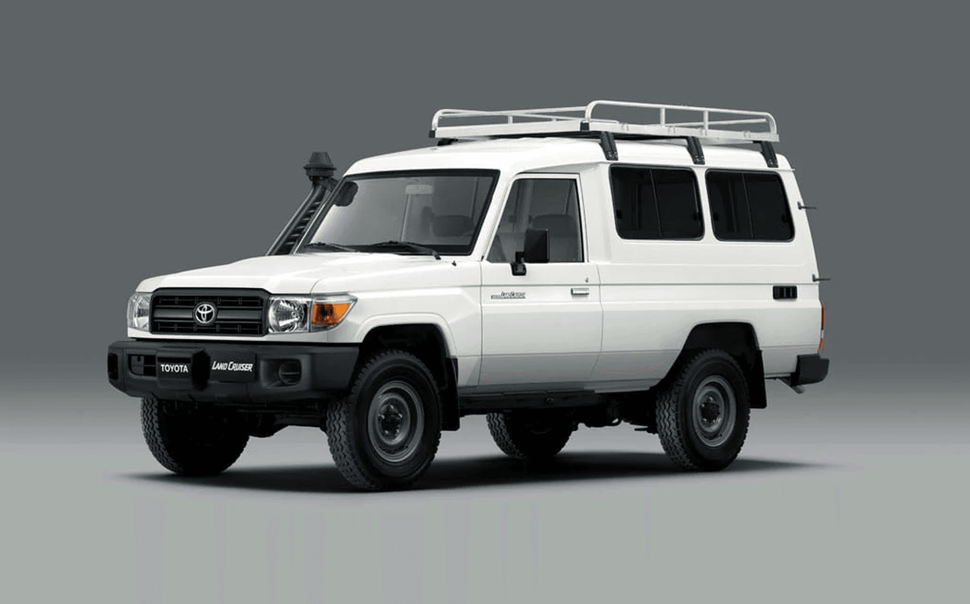 toyota-land-cruiser-70-2.png