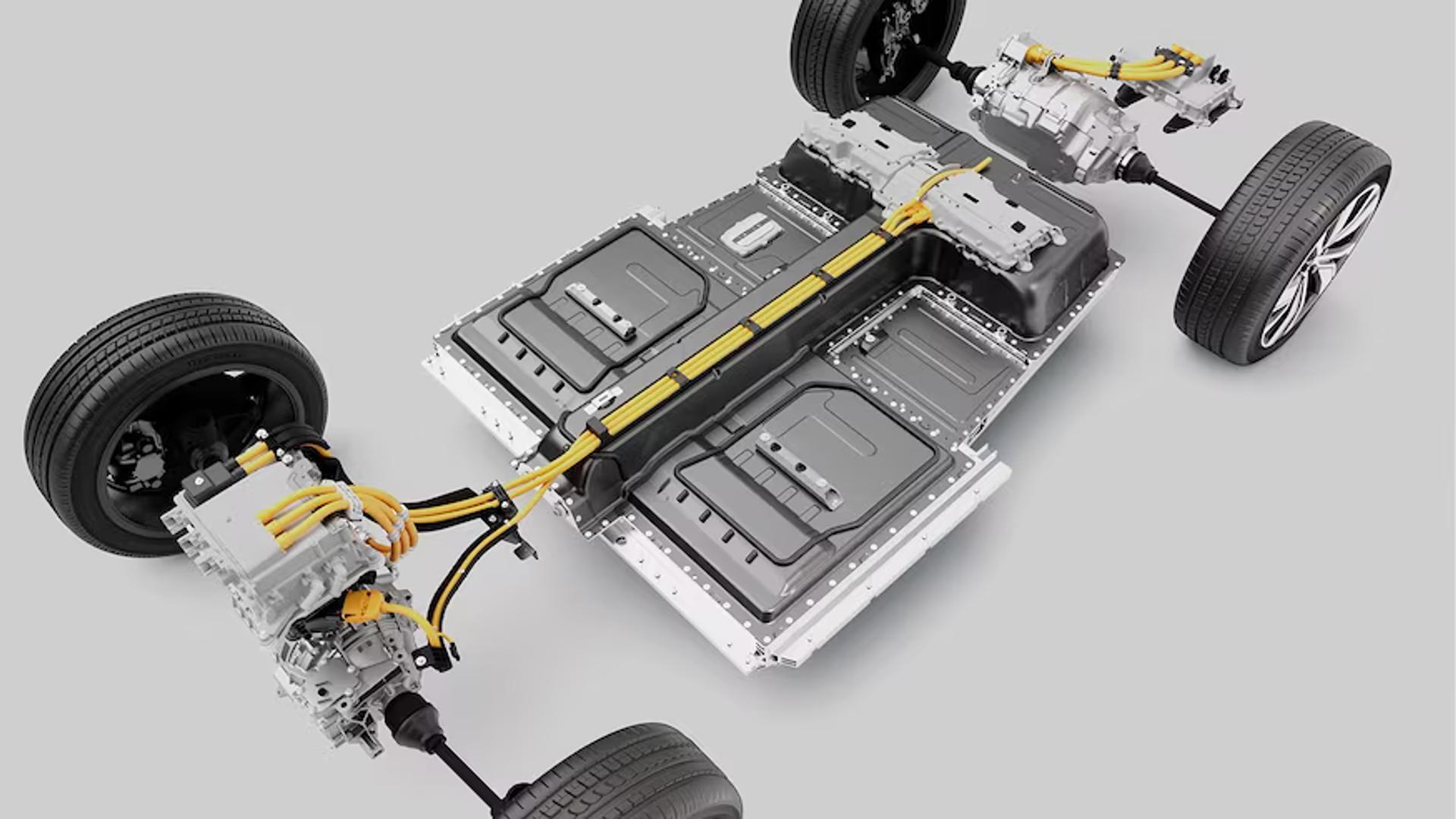 2020-Volvo-XC40-Recharge-EV-Battery-pack-3.avif